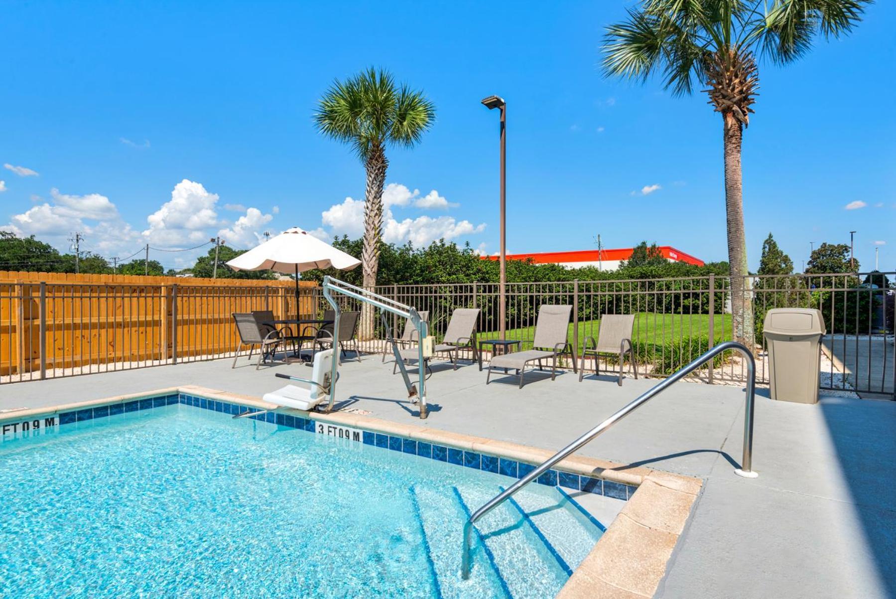 Hampton Inn & Suites Pensacola I-10 N At University Town Plaza Exteriér fotografie
