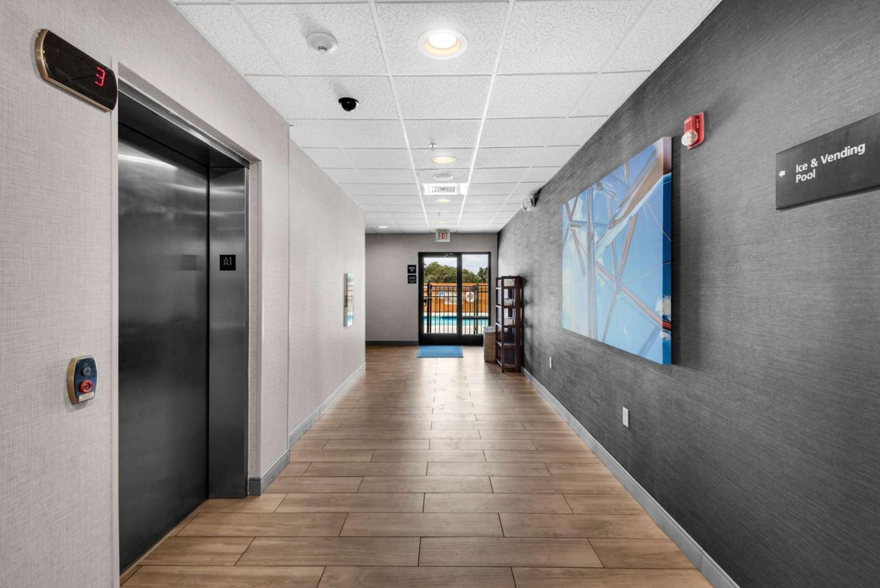 Hampton Inn & Suites Pensacola I-10 N At University Town Plaza Exteriér fotografie